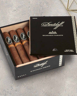 Davidoff - Nicaragua Robusto  (Box of 12)