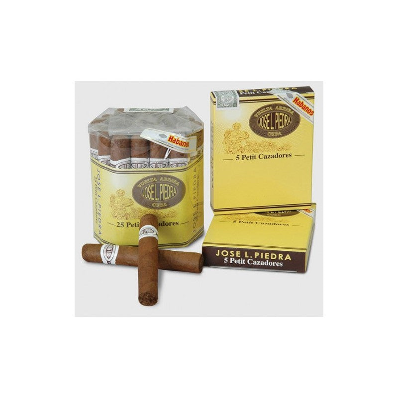 Jose L. Piedra - Petit Cazadores (Box of 25)